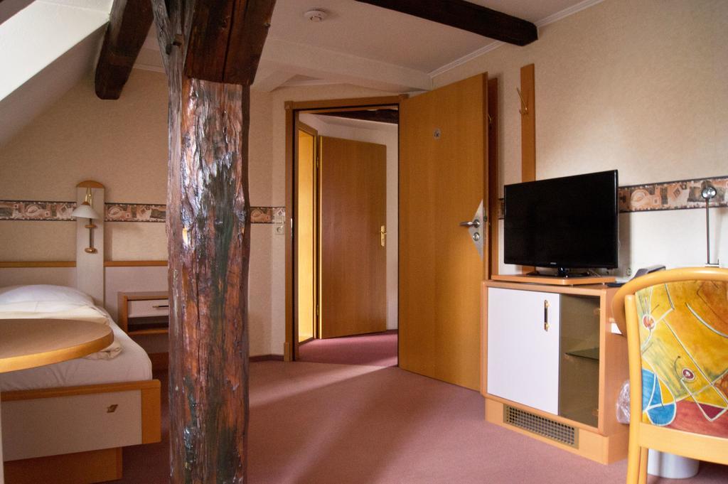Hotel Garni Promenade Weißenhorn Exteriör bild